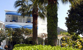 The 'A Pazziella hotel by the Piazzetta of Capri is acquired.